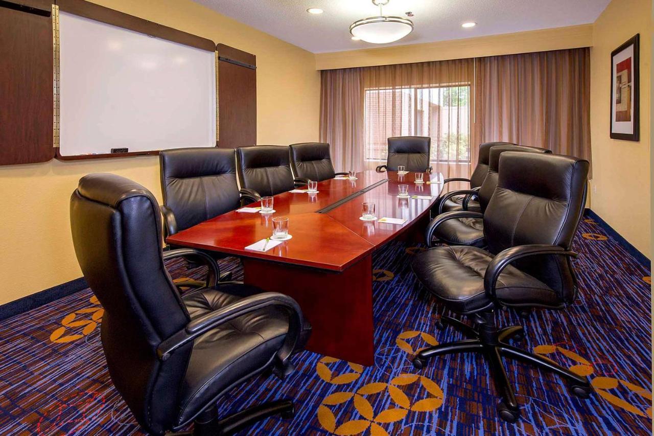 Sonesta Select Durham Research Triangle Park Hotel Buitenkant foto
